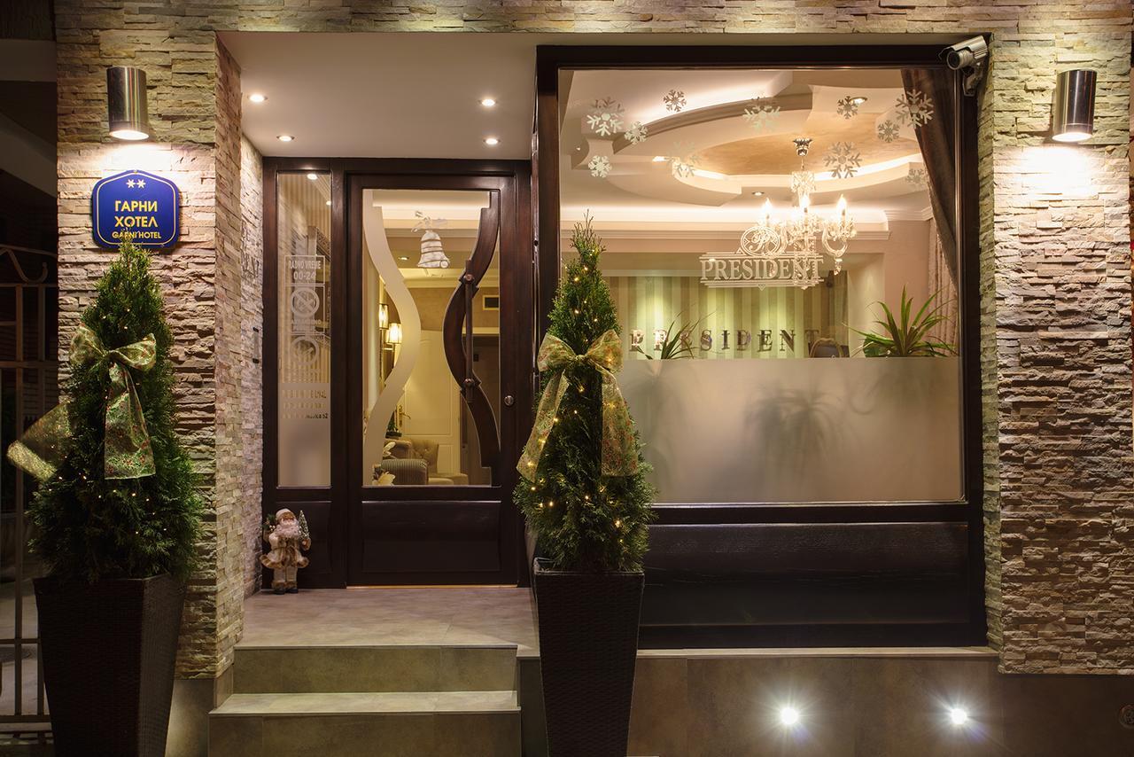 Garni Hotel President De Luxe Kragujevac Exterior foto