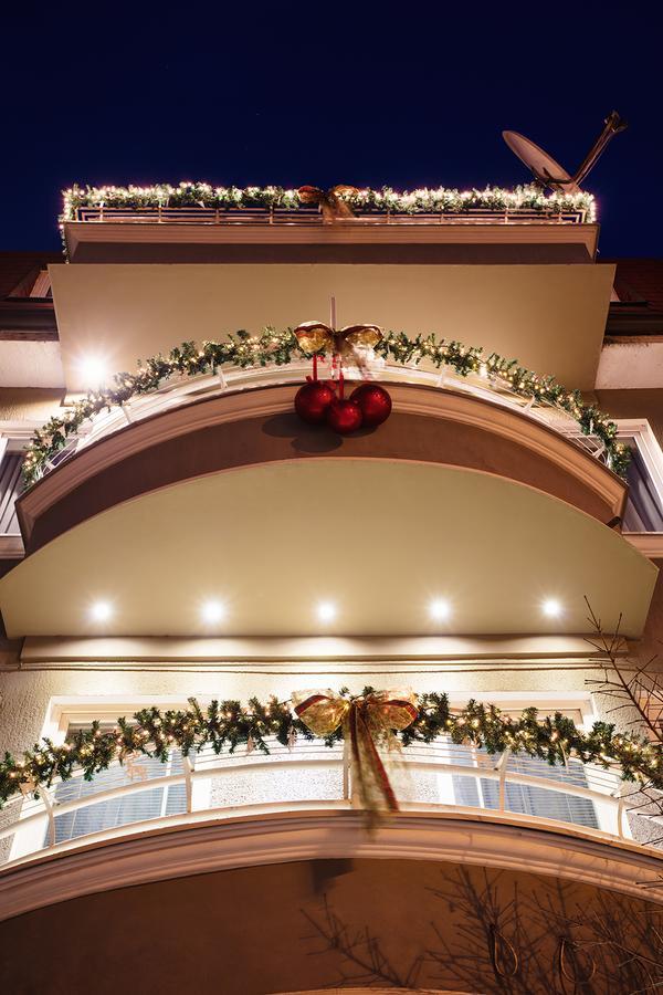 Garni Hotel President De Luxe Kragujevac Exterior foto